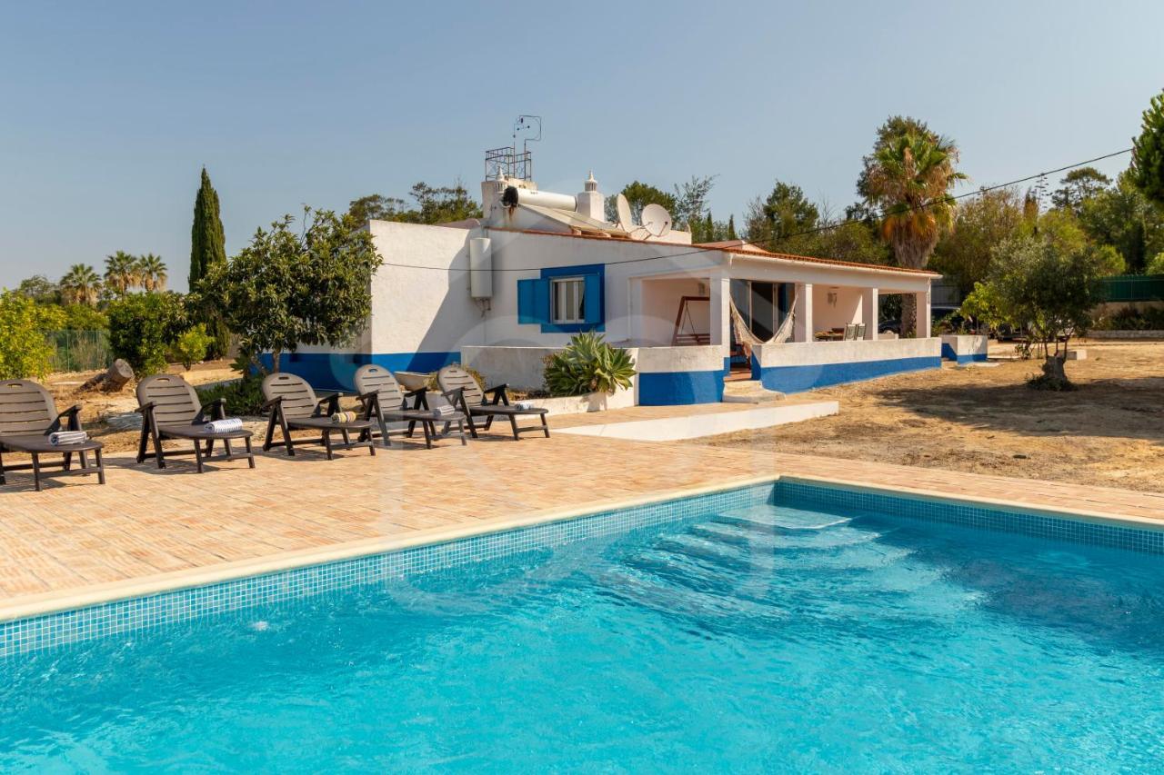 Villas2Go2 Praia Da Marinha Lagoa  Bagian luar foto